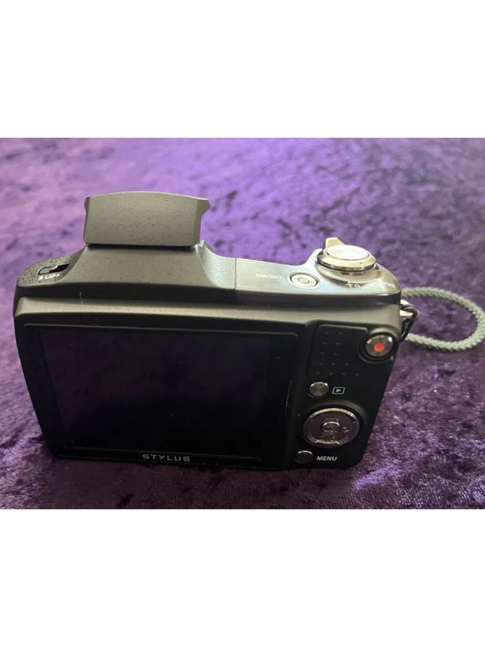 Olympus Stylus SZ-17 24x HD Digital Camera W/ Battery Box Book Disk Cords No SD